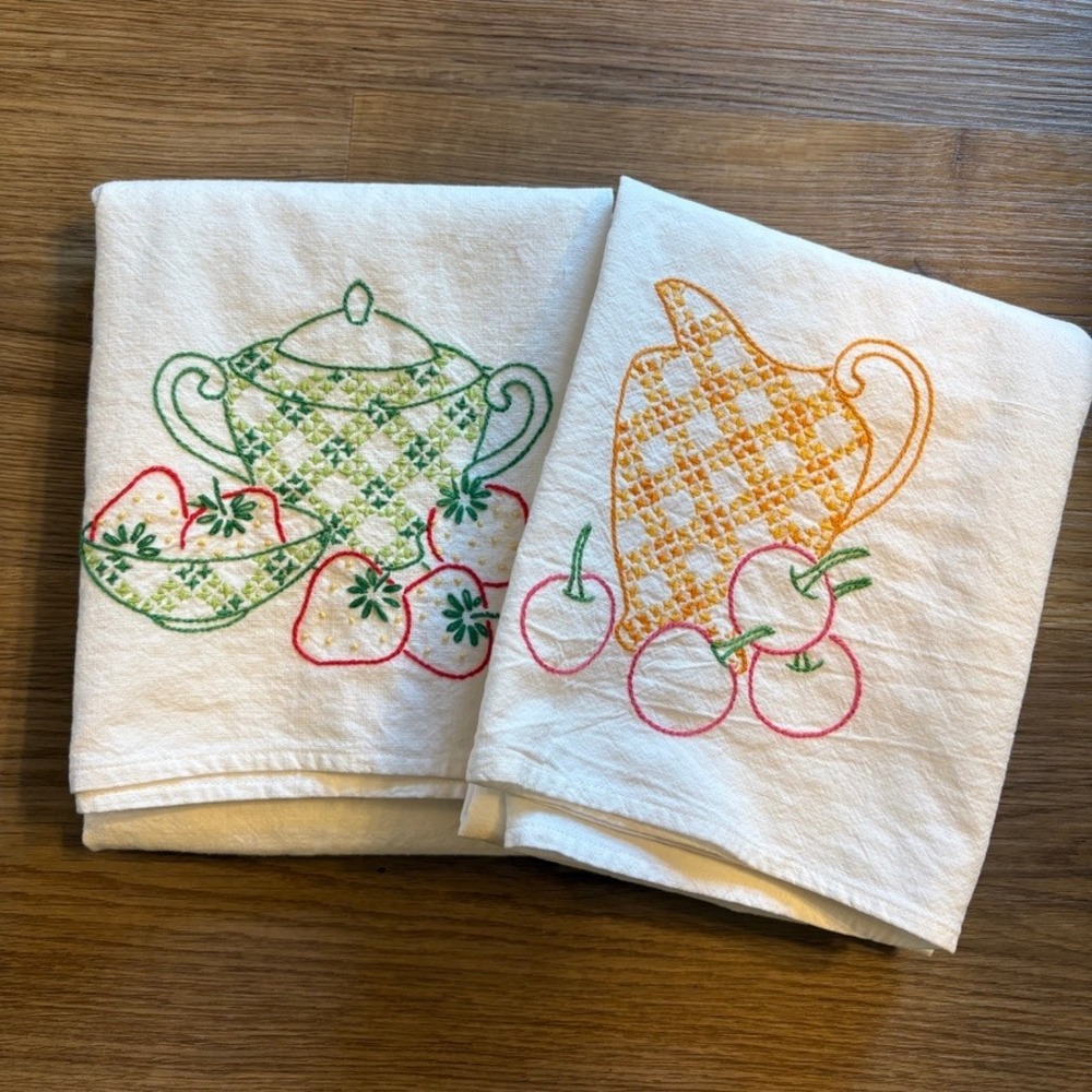 Vintage Hand Embroidered Flour Sack Kitchen Towels Set of 2 Fruit Teapot Pitcher